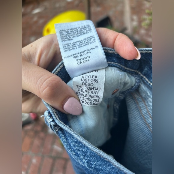 Mother the Tomcat Step Fray Running with Scissors - Picture 12 of 13